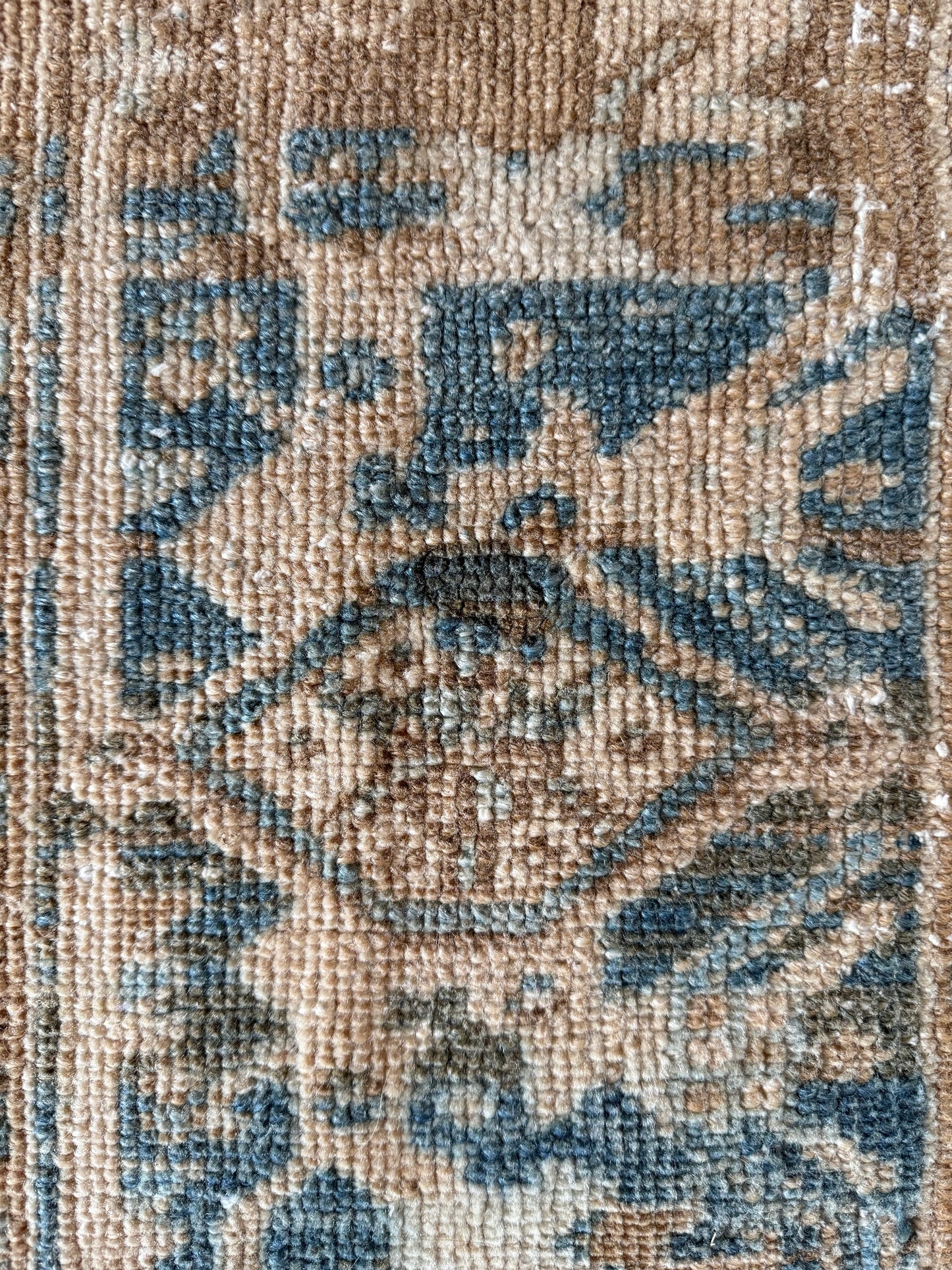 Vintage Persian Rug | Heriz Segment