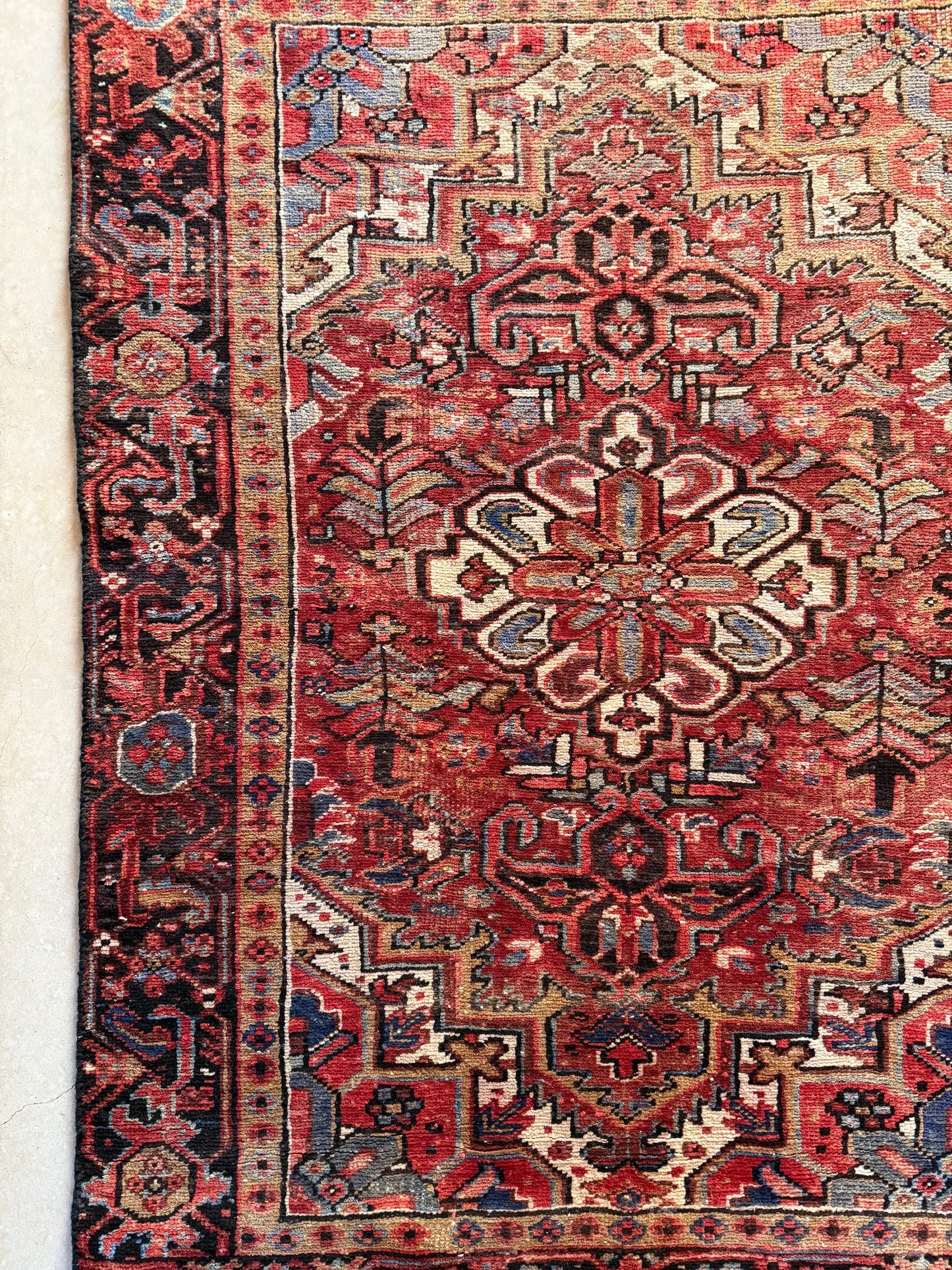 Vintage Heriz Rug