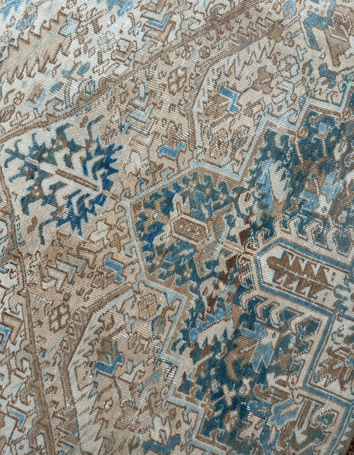 Vintage Persian Rug | Heriz Segment